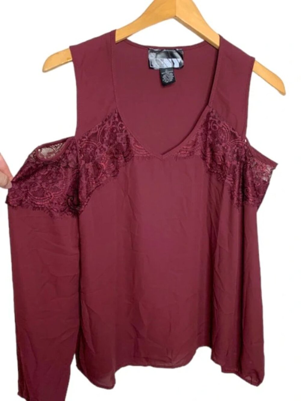 Burgundy Cold shoulder top